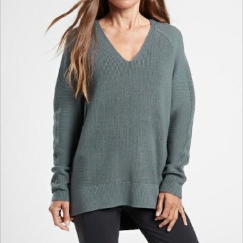 Athleta Hanover v-neck sweater XS mist grey